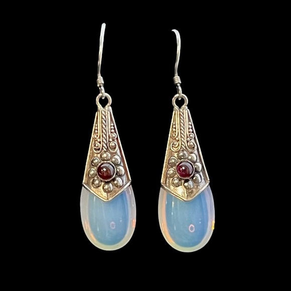 Jewelry - Sterling silver opalite and garnet earrings